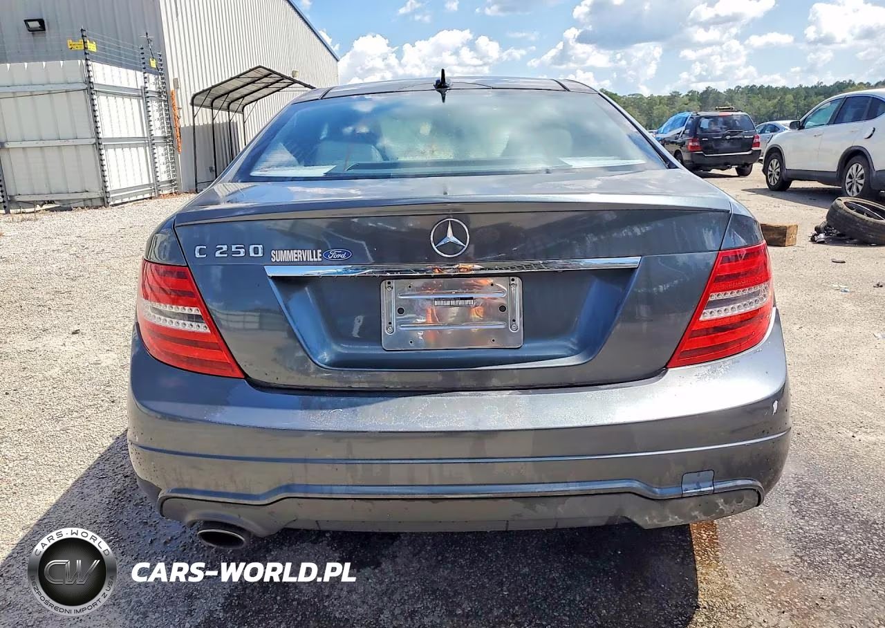 2012 Mercedes-Benz C 250 VIN:WDDGJ4HB9CF867025 - 6