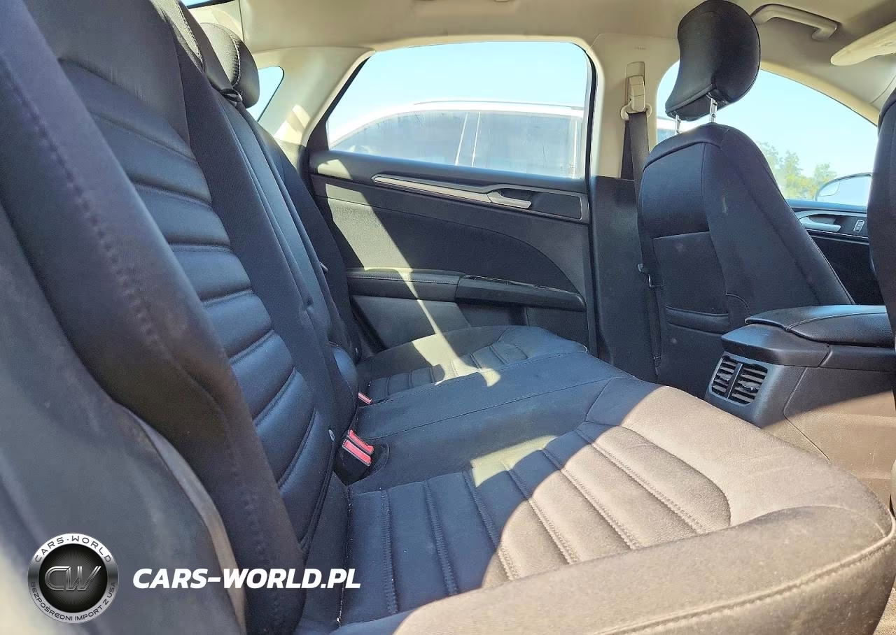 2015 Ford Fusion Se Hybrid VIN:3FA6P0LUXFR228459 - 10