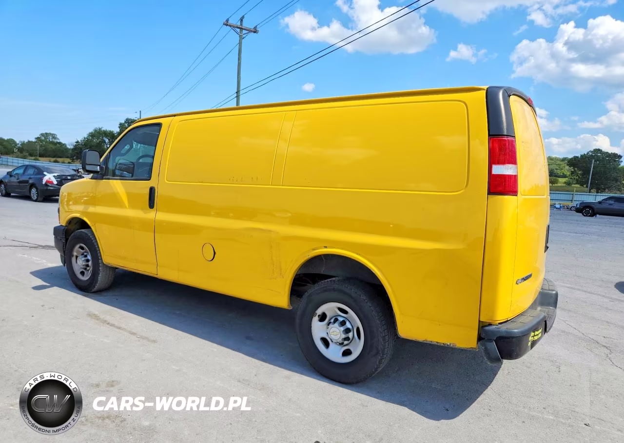 2021 Chevrolet Express 2500 Cargo Delivery Van VIN:1GCWGAFP2M1166830 - 2
