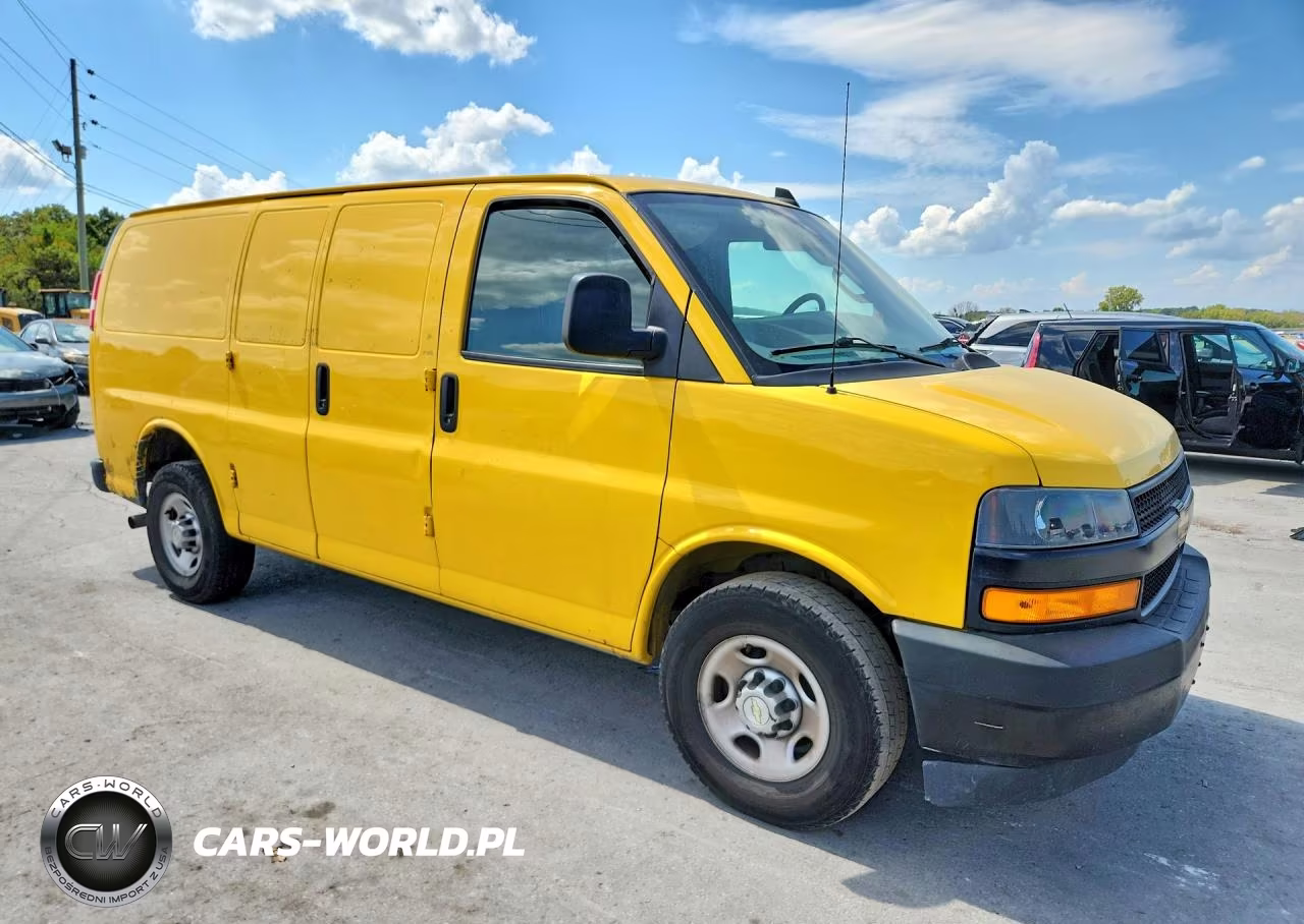 2021 Chevrolet Express 2500 Cargo Delivery Van VIN:1GCWGAFP2M1166830 - 4