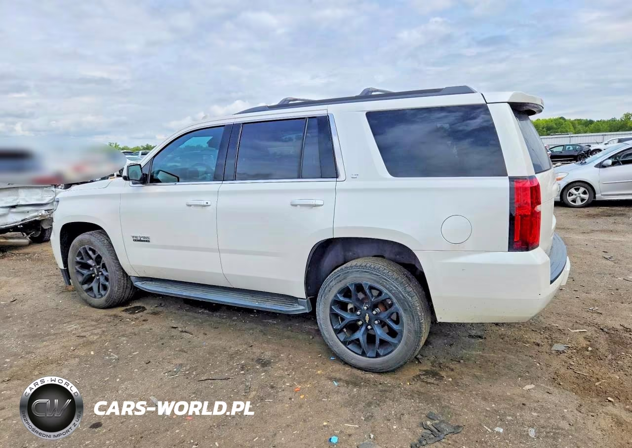 2017 Chevrolet Tahoe C1500 Lt VIN:1GNSCBKC5HR320352 - 2