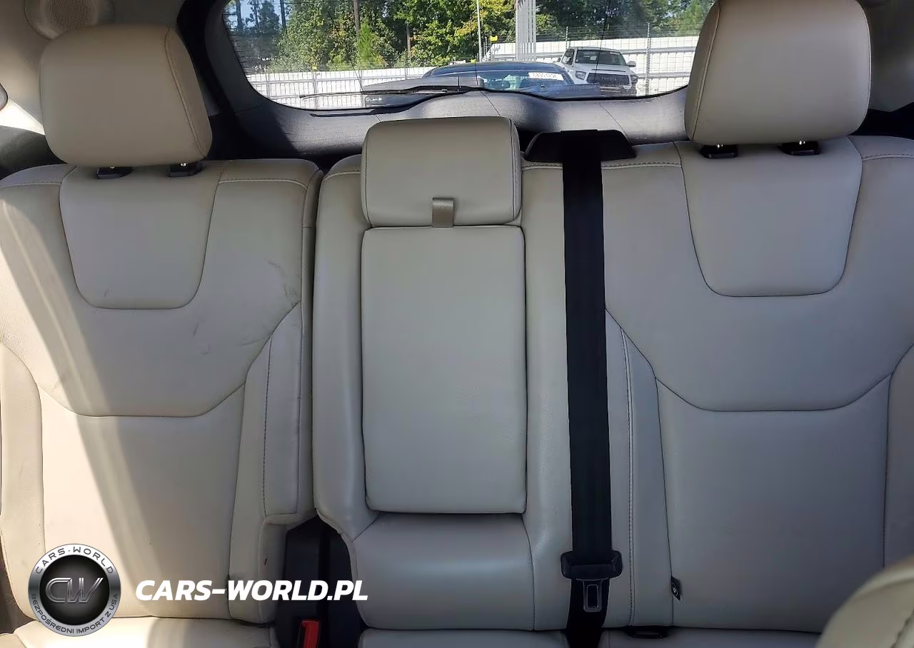 2019 Ford Edge Titanium VIN:2FMPK4K98KBB94205 - 10