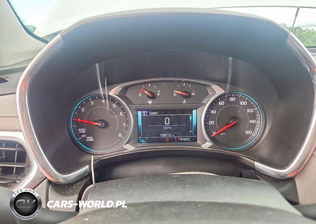 2018 Chevrolet Equinox Premier VIN:2GNAXMEV1J6151912 - 10