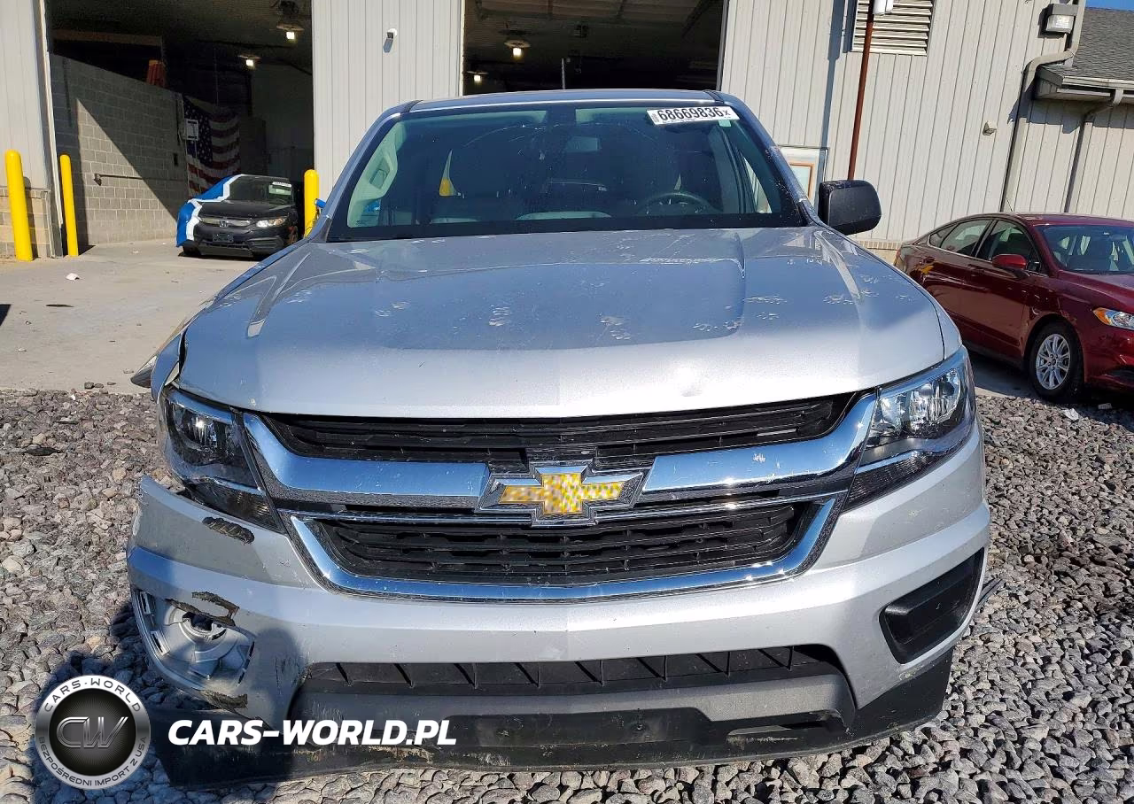 2018 Chevrolet Colorado VIN:1GCHSAEA6J1175109 - 5