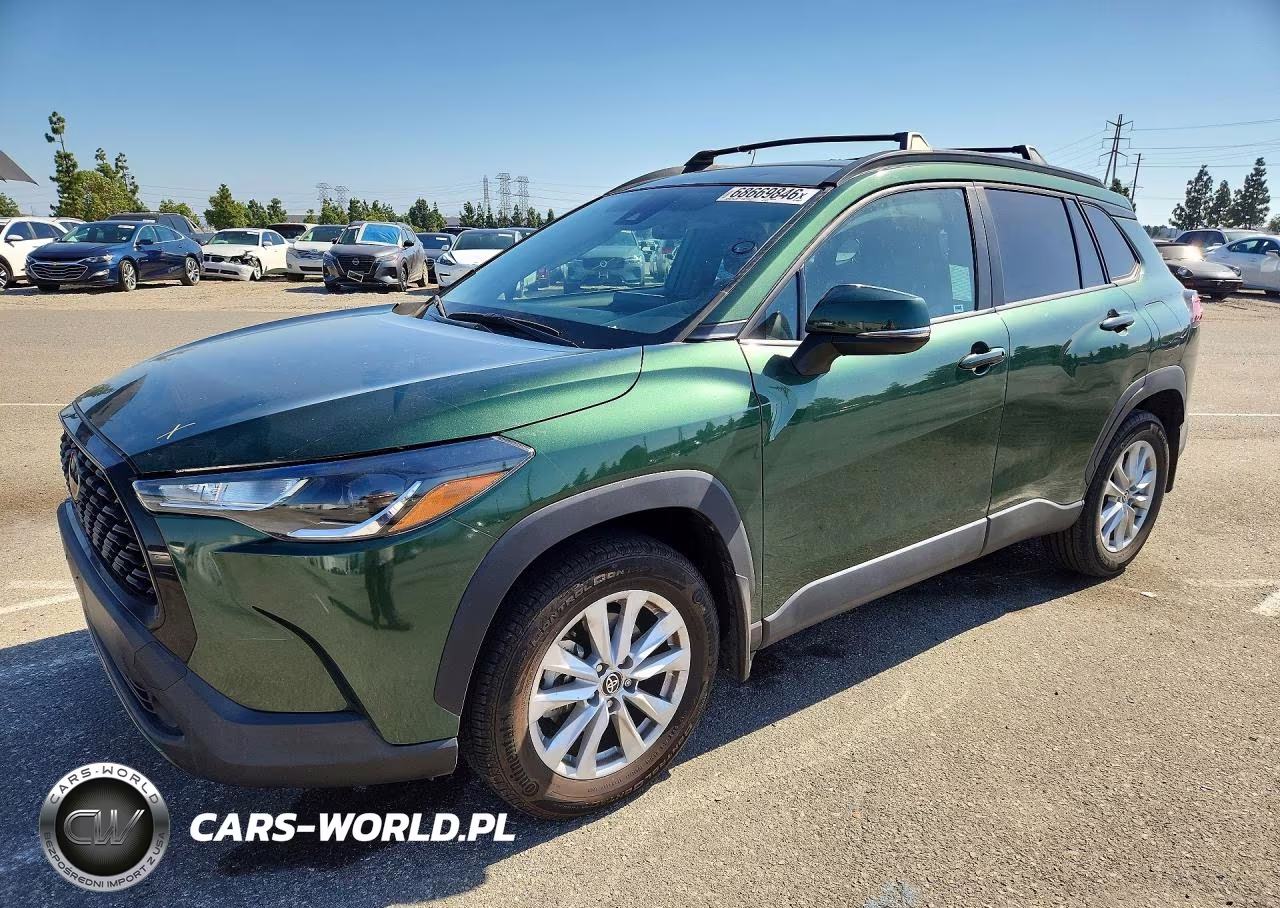 2022 Toyota Corolla Cross Le VIN:7MUCAAAGXNV036770 - 1