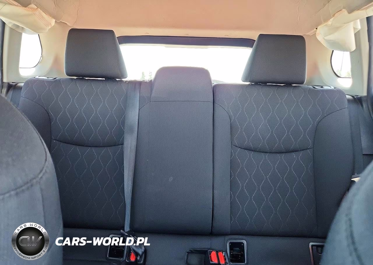 2022 Toyota Corolla Cross Le VIN:7MUCAAAGXNV036770 - 10