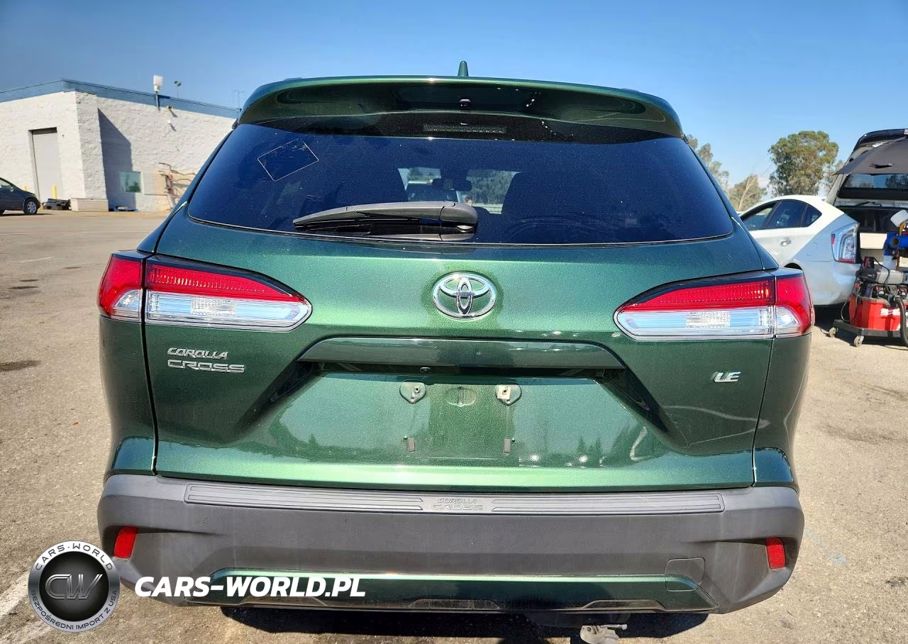 2022 Toyota Corolla Cross Le VIN:7MUCAAAGXNV036770 - 6