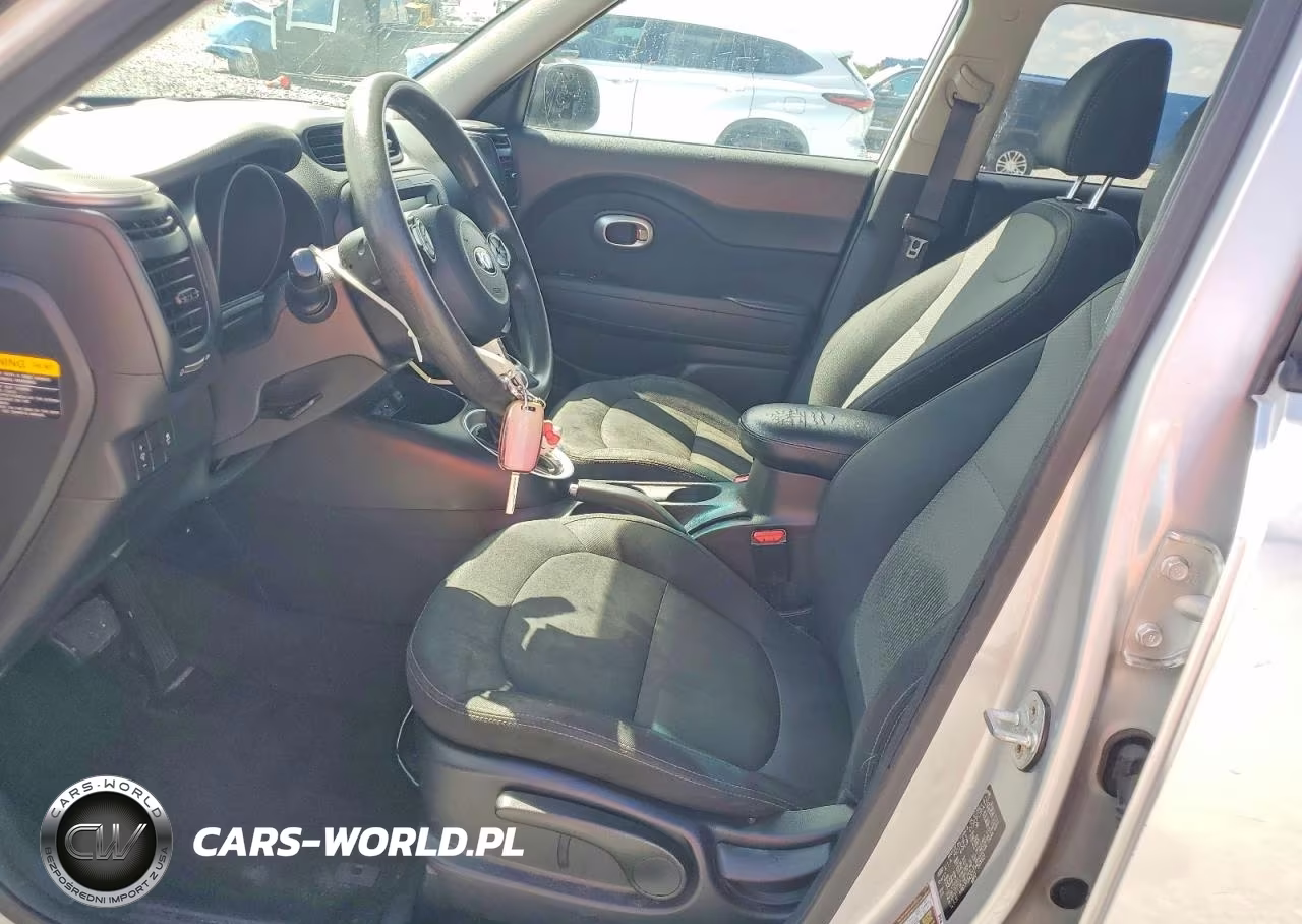 2018 Kia Soul + VIN:KNDJP3A52J7513321 - 7