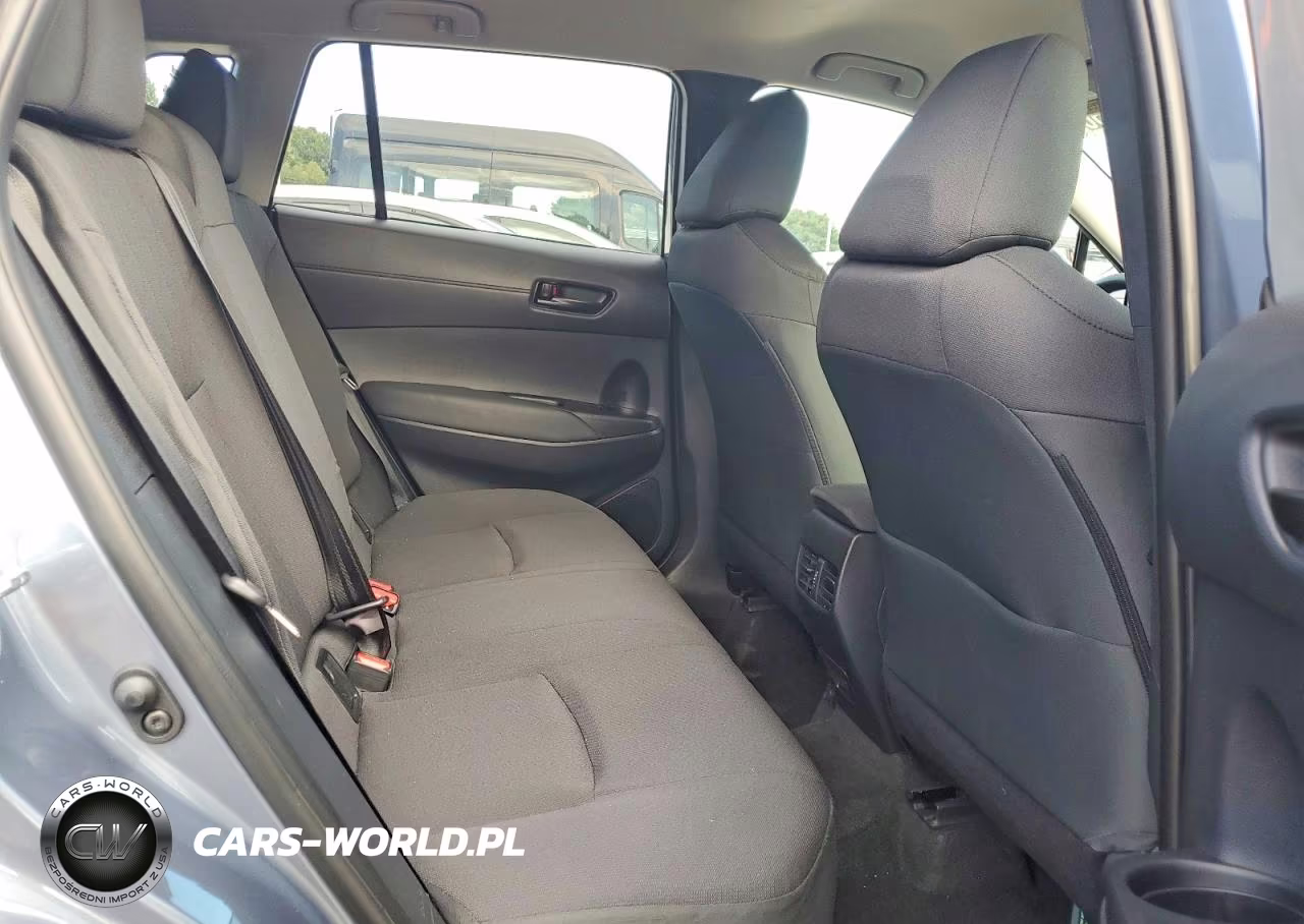 2026 Toyota Corolla Cross Le VIN:7MUCAAAG5TV202545 - 11