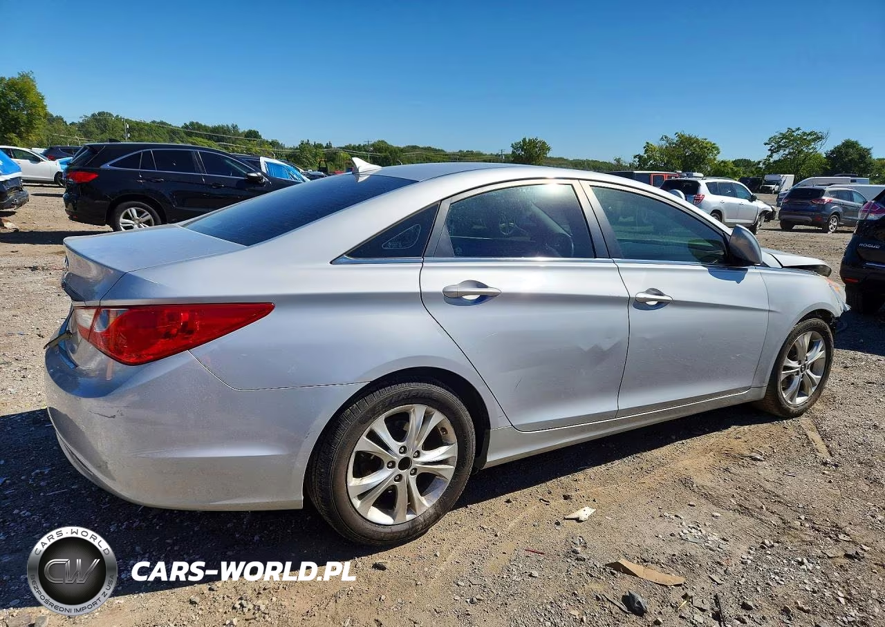 2011 Hyundai Sonata Gls VIN:5NPEB4AC5BH043285 - 3