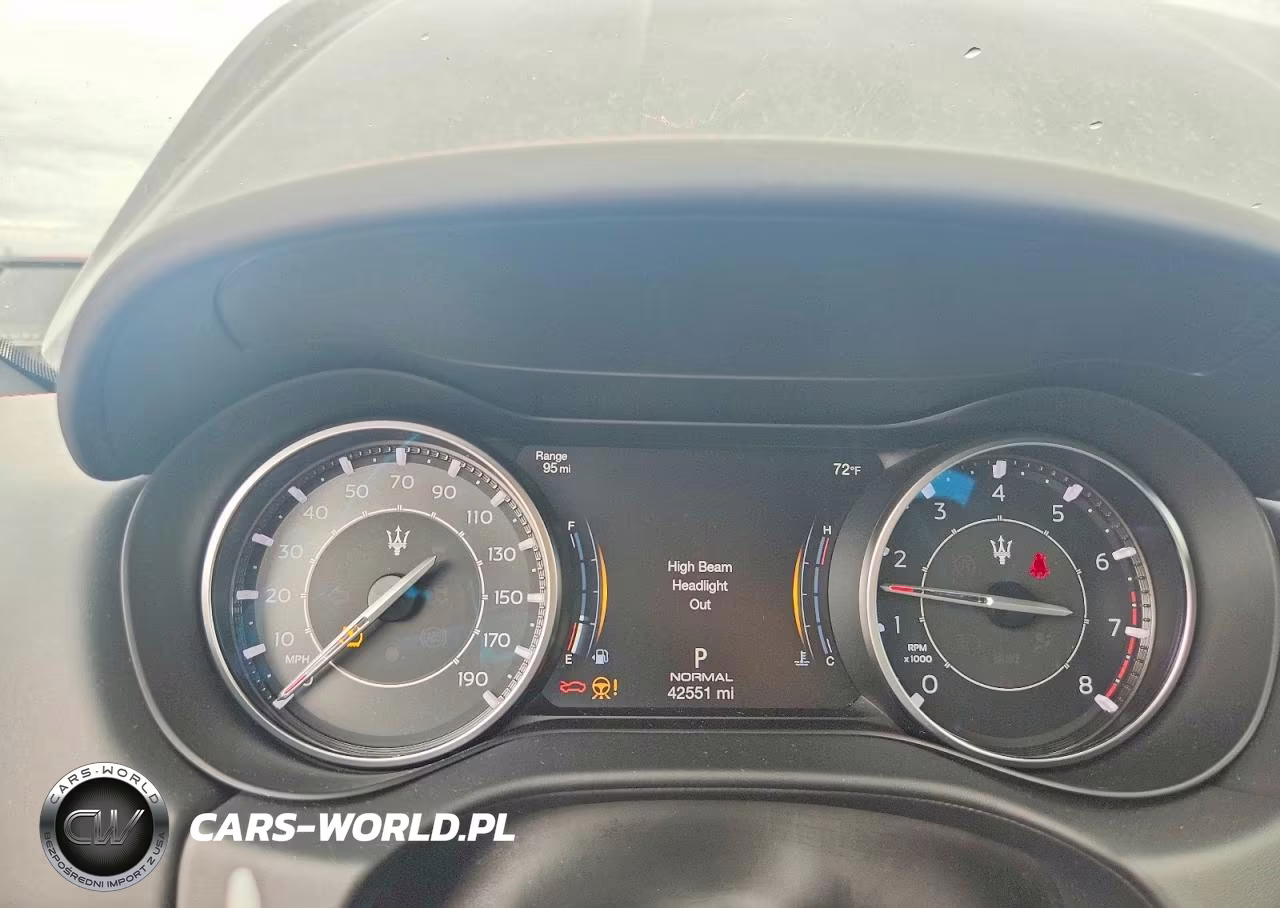 2022 Maserati Ghibli Modena VIN:ZAM57YTM0N1391937 - 9