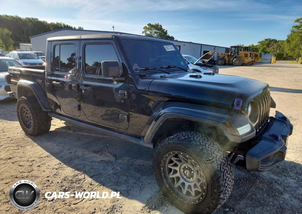 2020 Jeep Gladiator Overland VIN:1C6HJTFG1LL107106 - 4