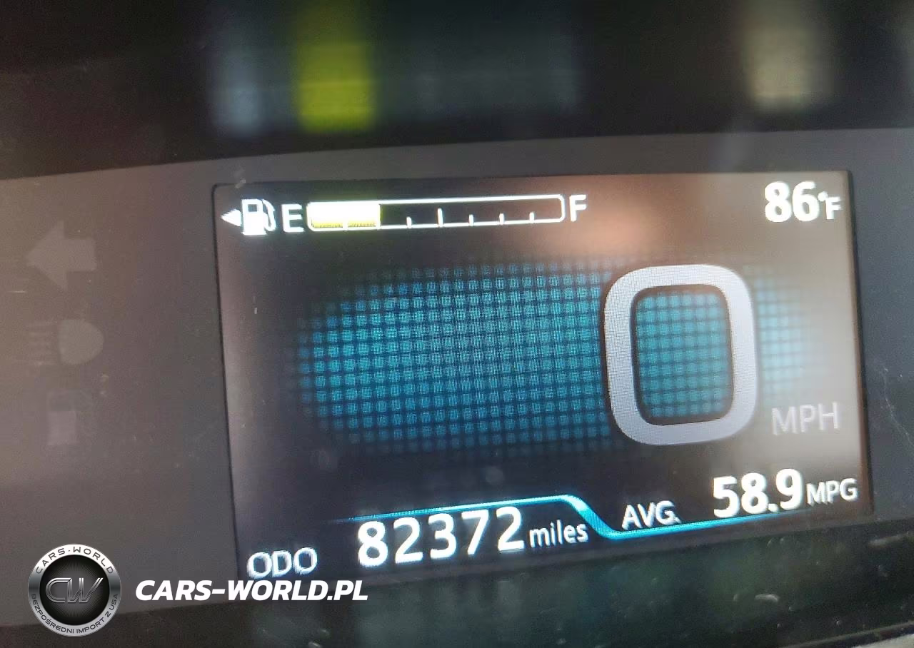 2020 Toyota Prius L Eco VIN:JTDKARFU0L3115110 - 9
