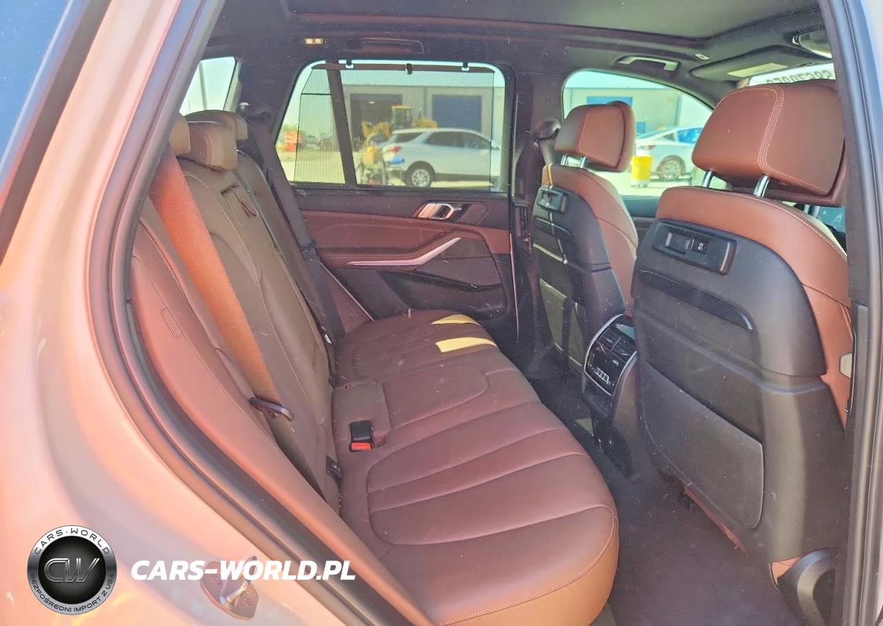 2020 BMW X5 M50I VIN:5UXJU4C04LLE45289 - 11
