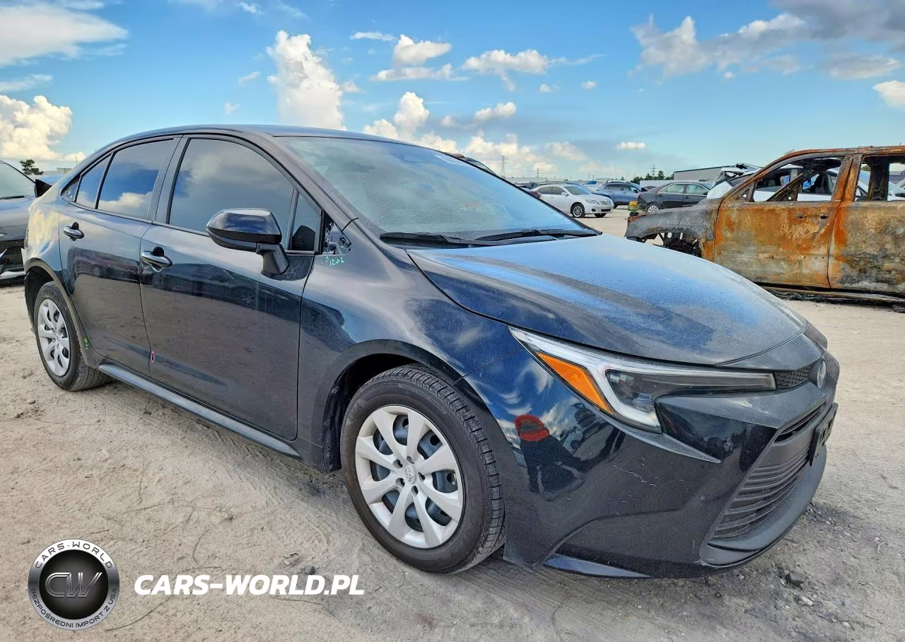 2025 Toyota Corolla Hybrid Le VIN:JTDBCMFE1S3105397 - 4