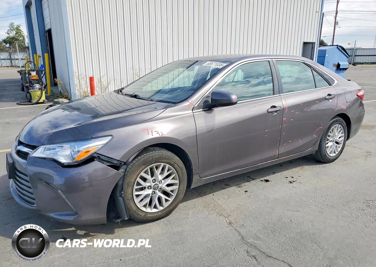 2017 Toyota Camry Le