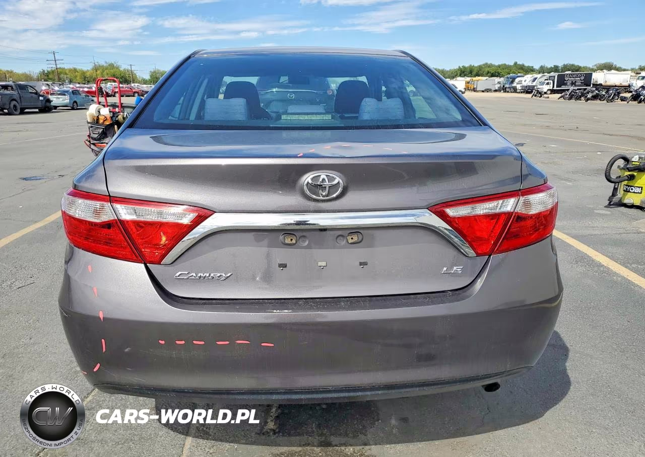 2017 Toyota Camry Le VIN:4T1BF1FK1HU277973 - 6