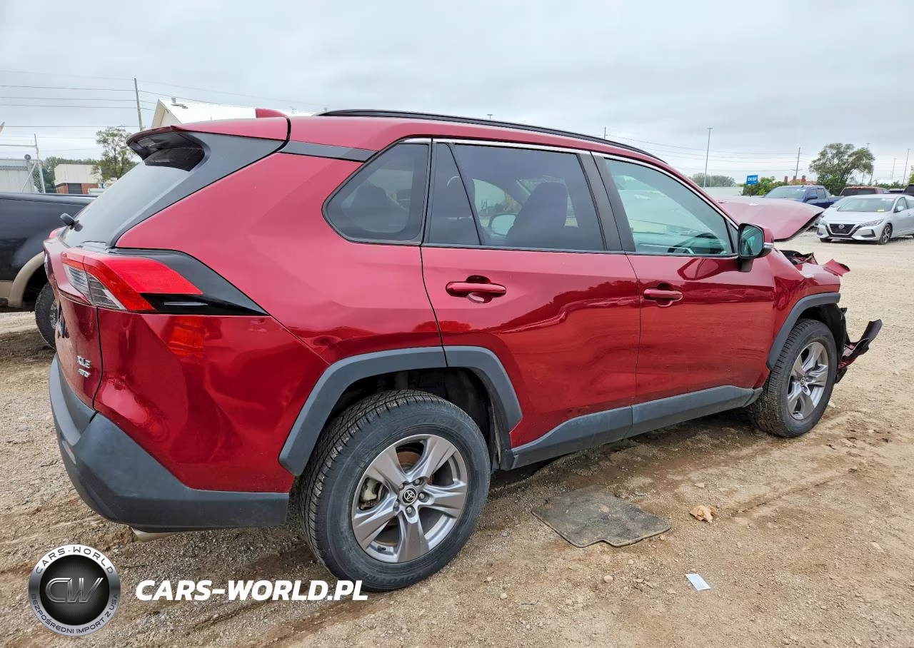 2022 Toyota Rav4 Xle VIN:2T3P1RFV1NW253799 - 3