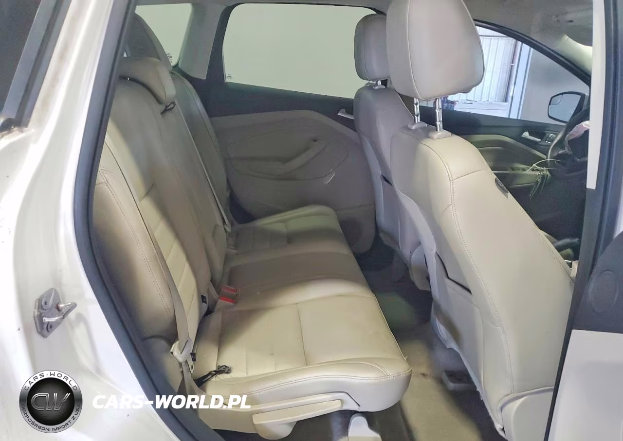 2016 Ford Escape Titanium VIN:1FMCU0J92GUB20167 - 11