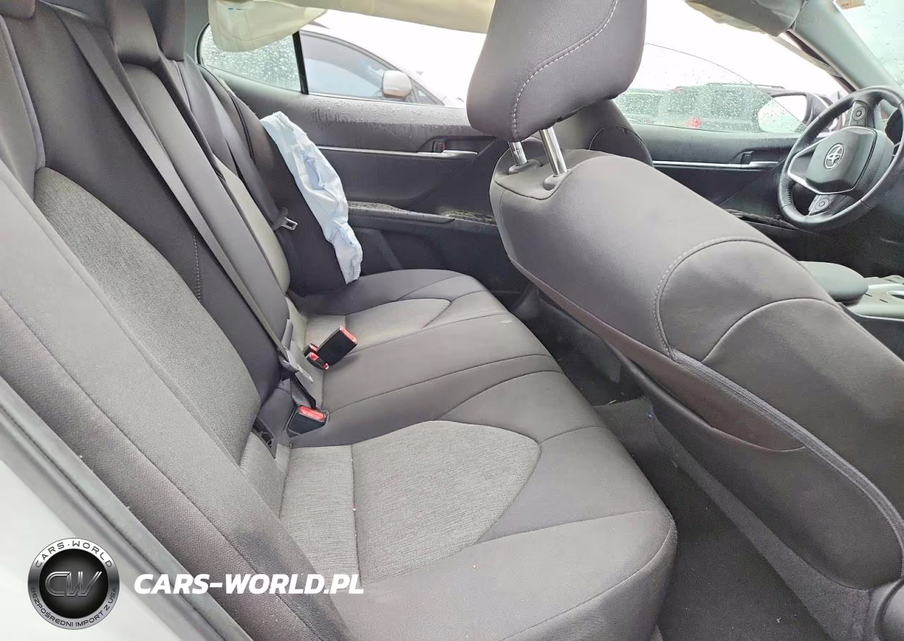 2021 Toyota Camry Le VIN:4T1R11AK9MU572088 - 10