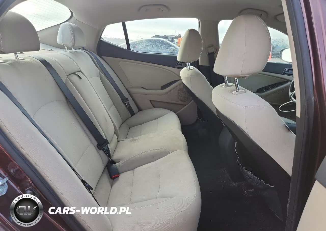 2012 Kia Optima Lx VIN:5XXGM4A70CG078559 - 10