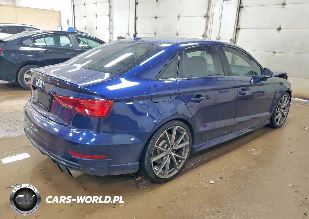 2018 Audi S3 Premium Plus VIN:WAUB1GFF5J1046636 - 3