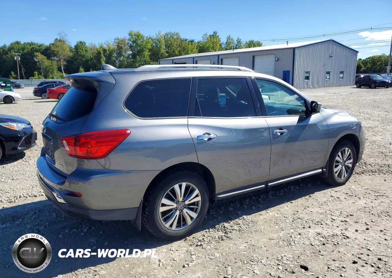 2020 Nissan Pathfinder S VIN:5N1DR2AM4LC588651 - 3
