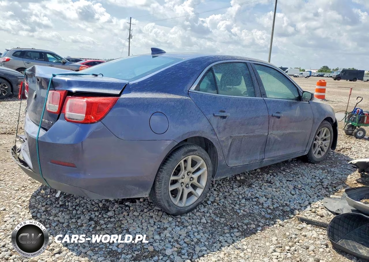 2015 Chevrolet Malibu 1Lt VIN:1G11C5SL0FF272305 - 3
