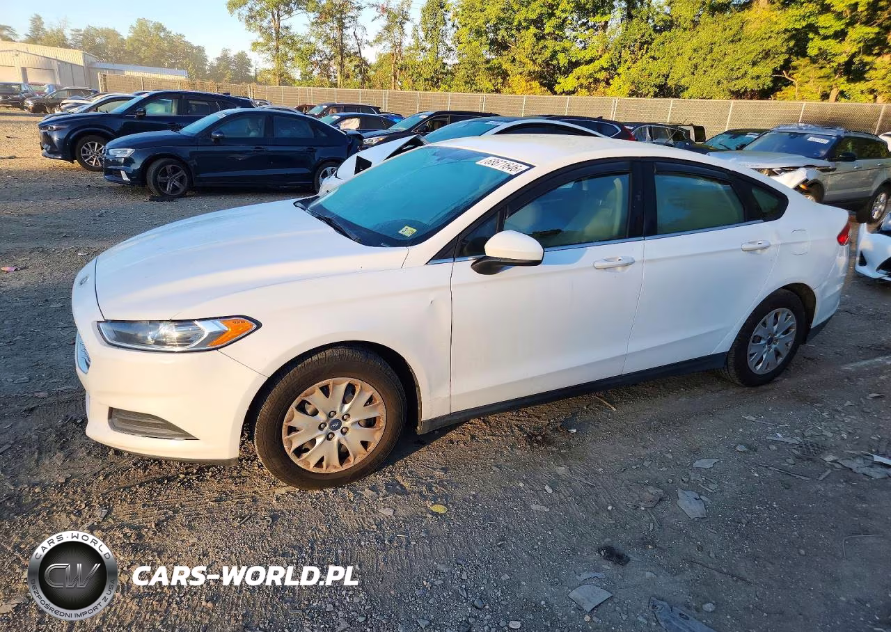 2013 Ford Fusion S