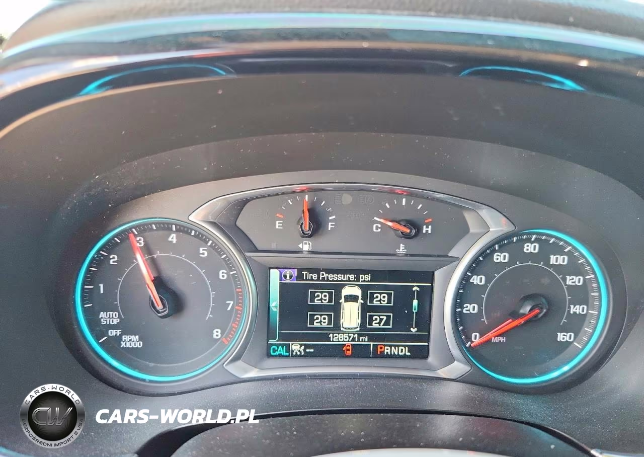 2018 Chevrolet Traverse High Country VIN:1GNEVKKW1JJ132594 - 9