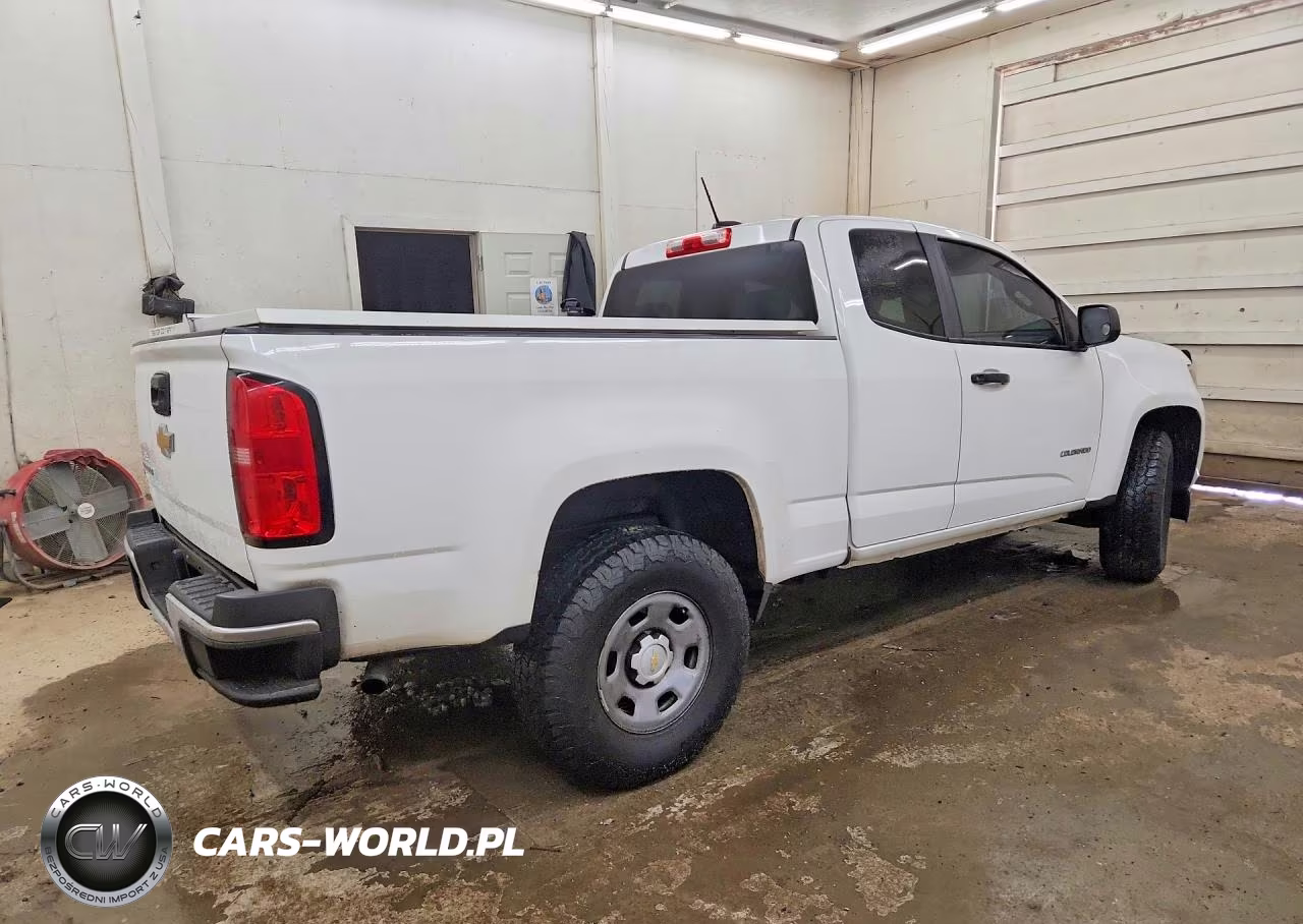2015 Chevrolet Colorado VIN:1GCHSAEA4F1150295 - 3