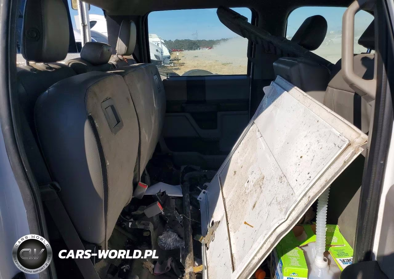 2017 Ford F550 Super Duty VIN:1FD0W5HTXHEE51442 - 11