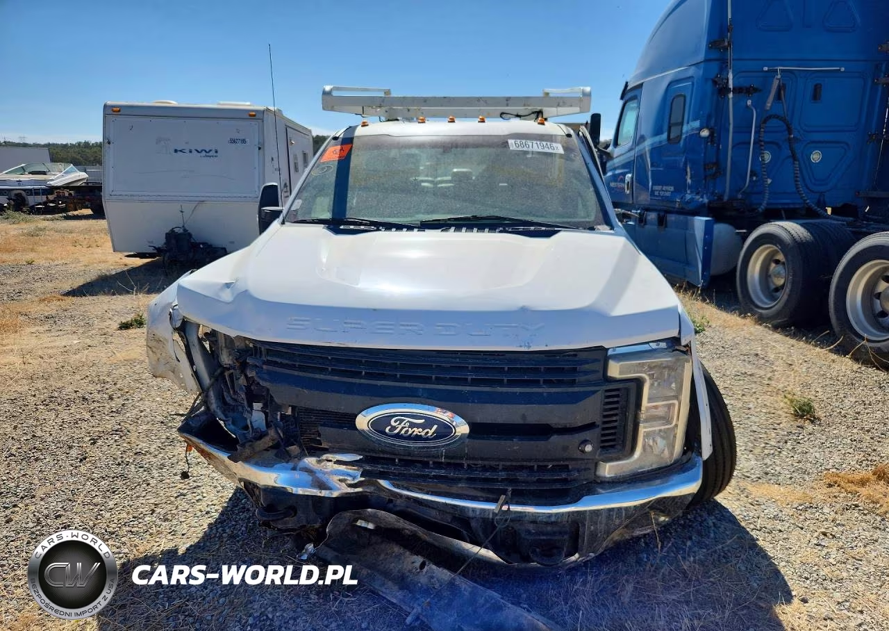 2017 Ford F550 Super Duty VIN:1FD0W5HTXHEE51442 - 5