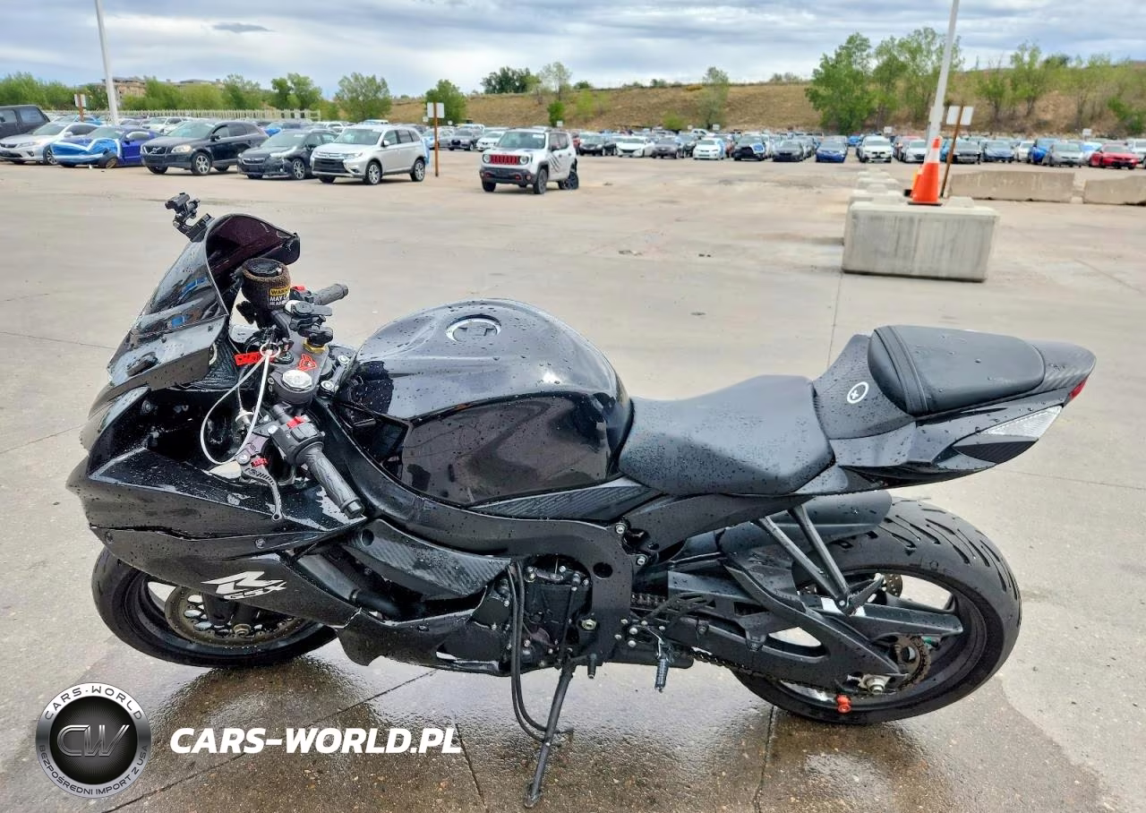 2023 Suzuki Gsx-R600 VIN:JS1GN7FA3P7100310 - 3
