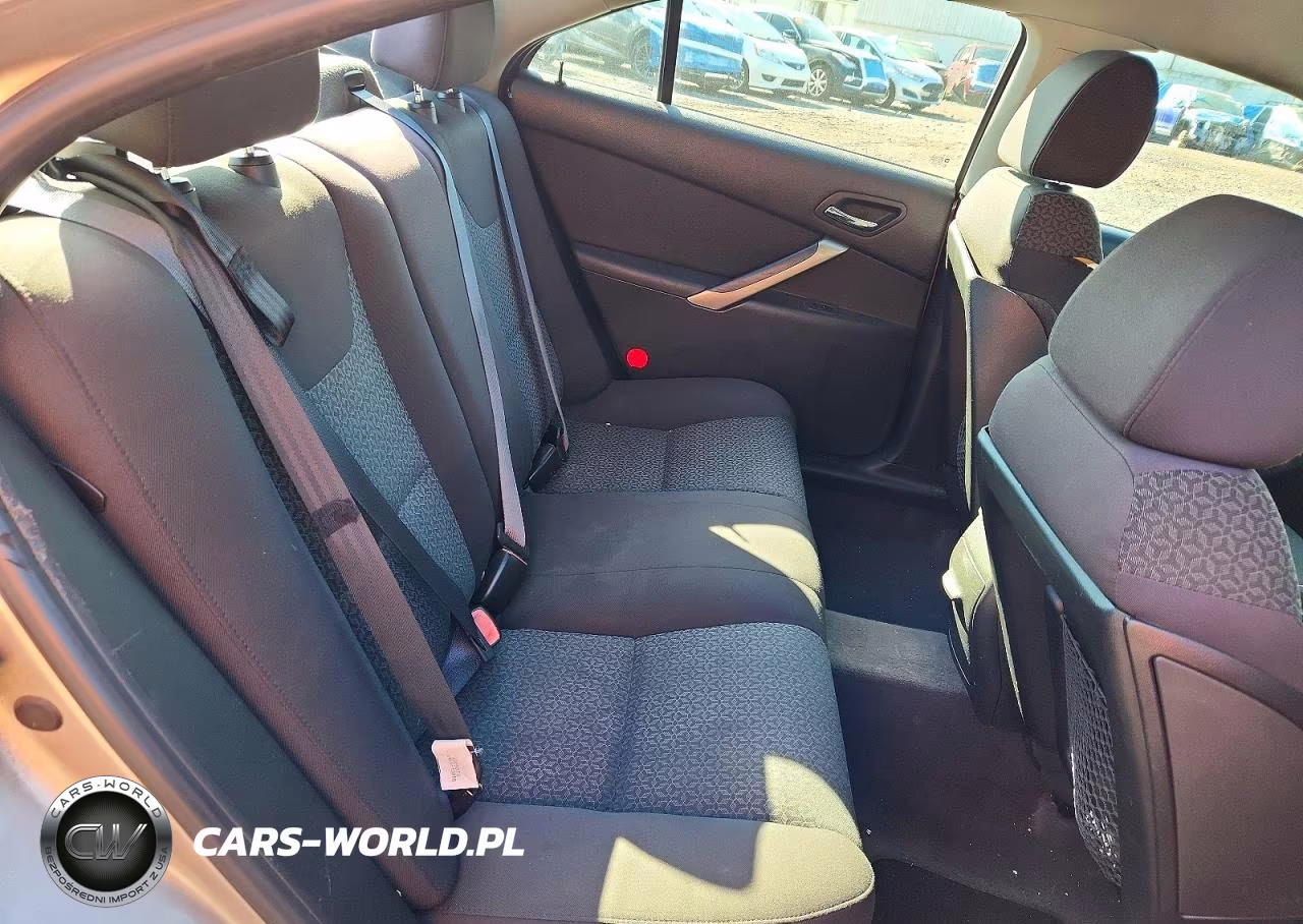 2007 Pontiac G6 Base VIN:1G2ZG57N174271352 - 10