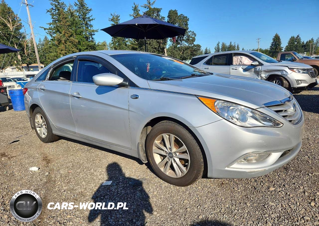 2013 Hyundai Sonata Gls VIN:5NPEB4AC4DH627311 - 4