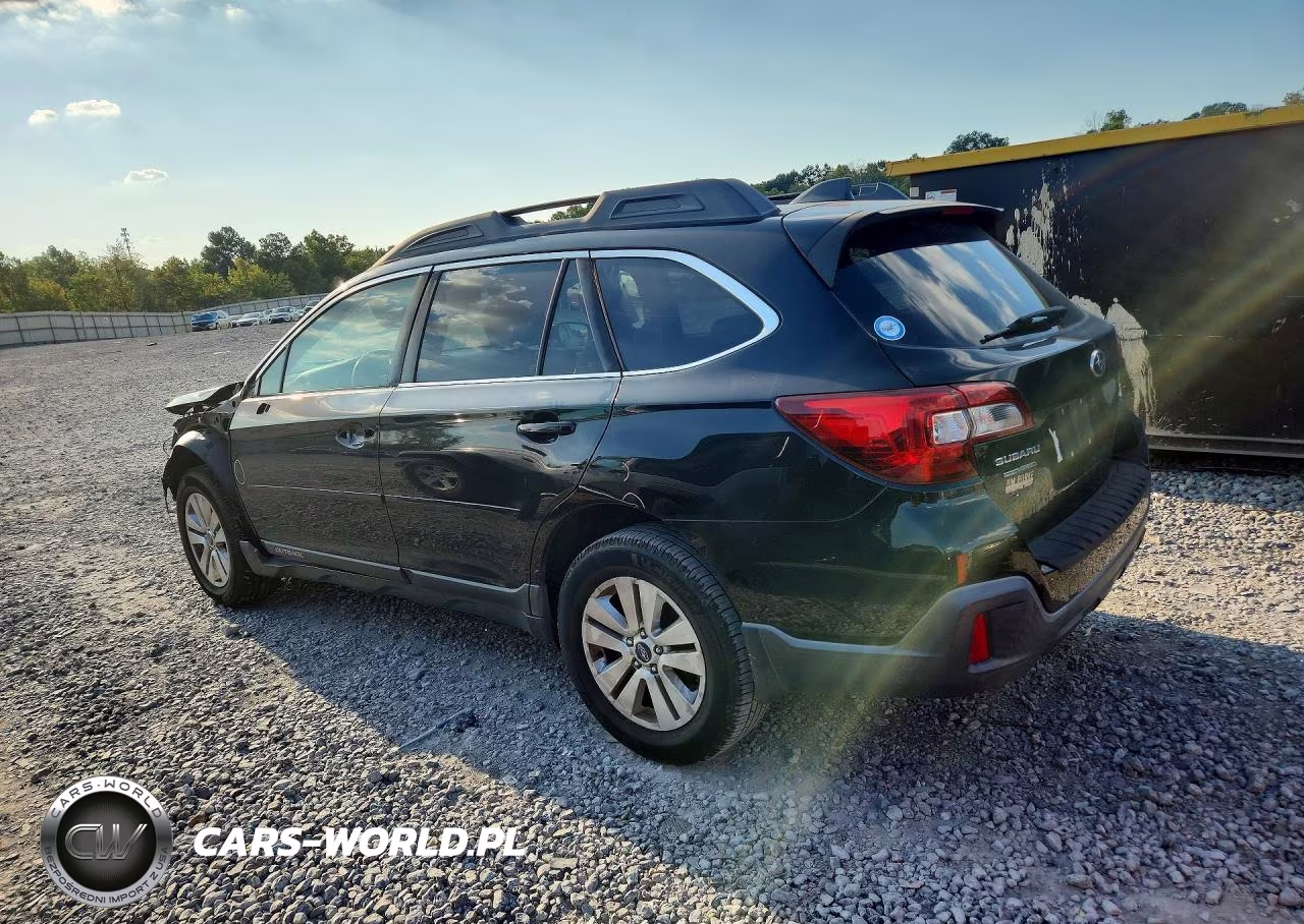2018 Subaru Outback 2.5I Premium VIN:4S4BSAFCXJ3319475 - 2