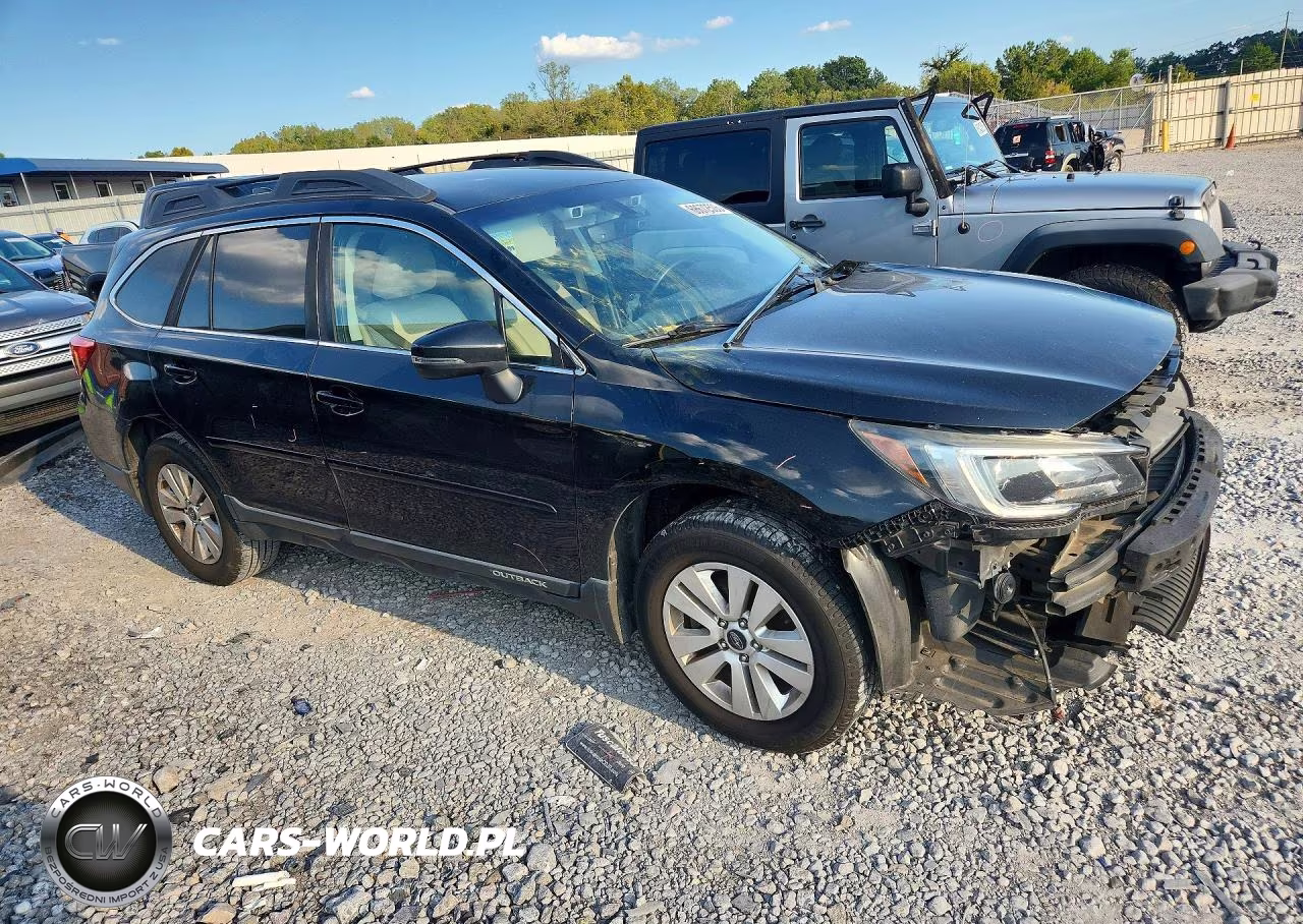 2018 Subaru Outback 2.5I Premium VIN:4S4BSAFCXJ3319475 - 4