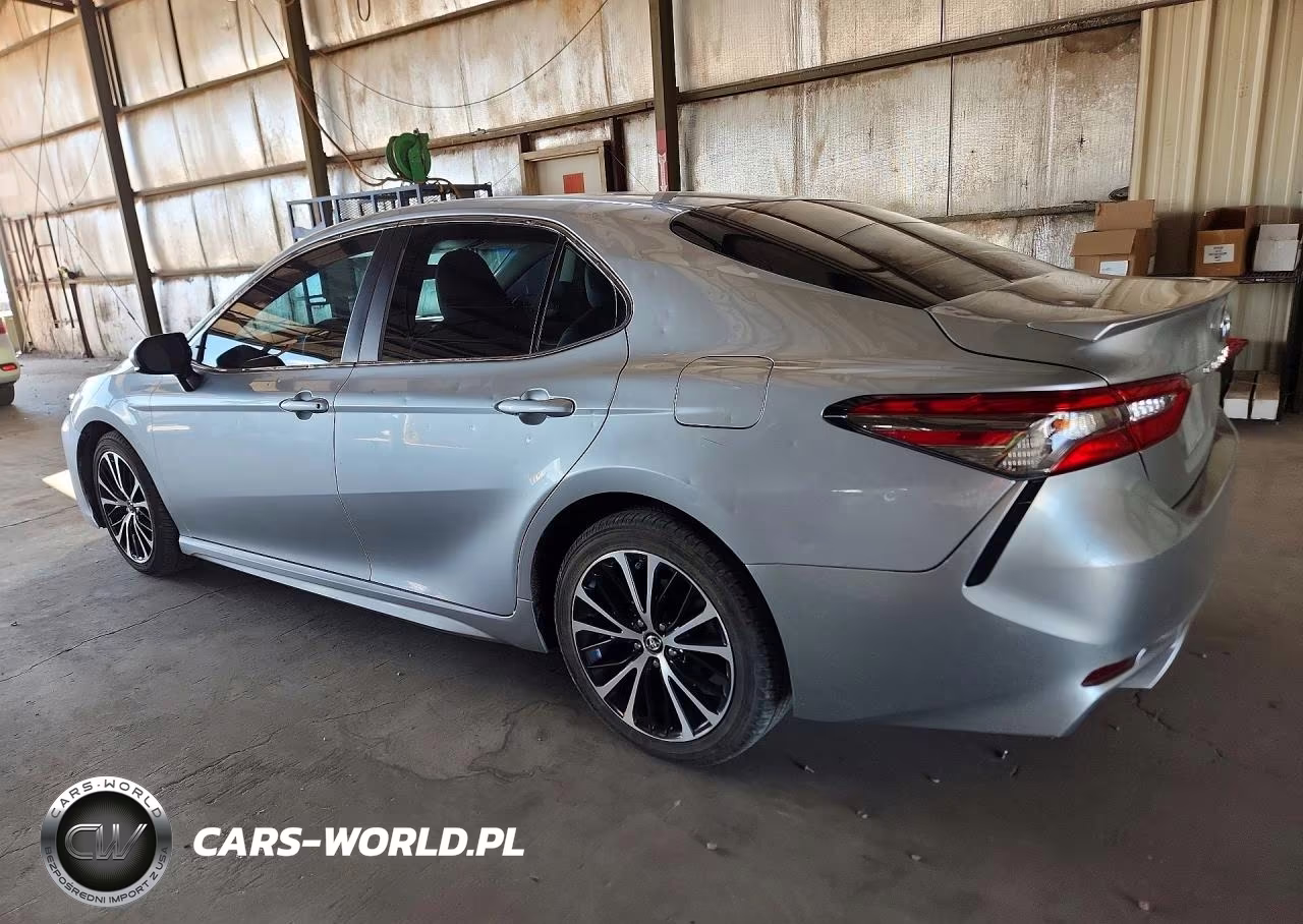 2018 Toyota Camry Se VIN:4T1B11HK1JU109929 - 2