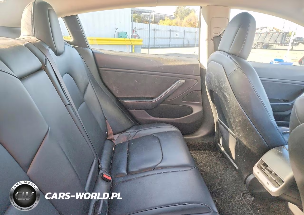 2018 Tesla Model 3 VIN:5YJ3E1EA3JF011678 - 10