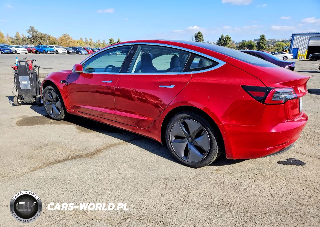 2018 Tesla Model 3 VIN:5YJ3E1EA3JF011678 - 2