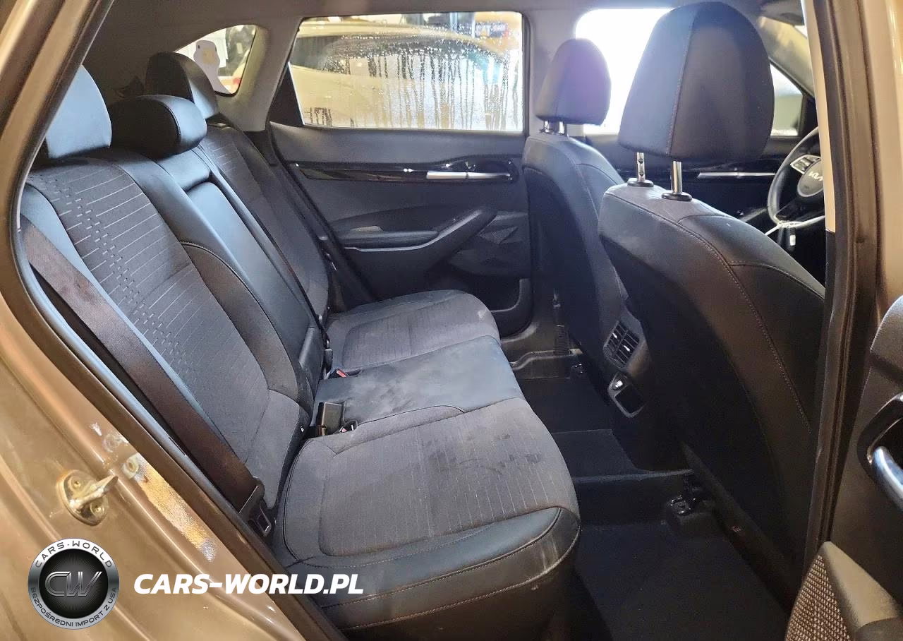 2023 Kia Seltos S VIN:KNDEUCAA5P7351412 - 11