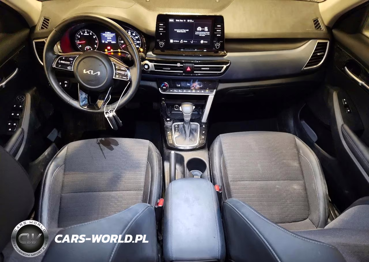 2023 Kia Seltos S VIN:KNDEUCAA5P7351412 - 8