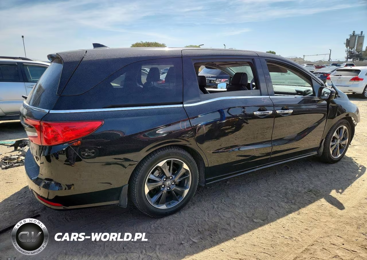 2021 Honda Odyssey Elite VIN:5FNRL6H97MB006311 - 3