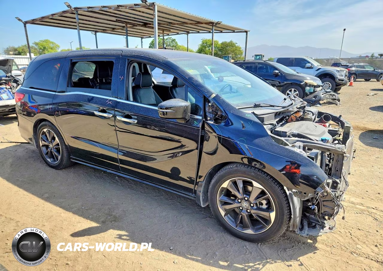 2021 Honda Odyssey Elite VIN:5FNRL6H97MB006311 - 4