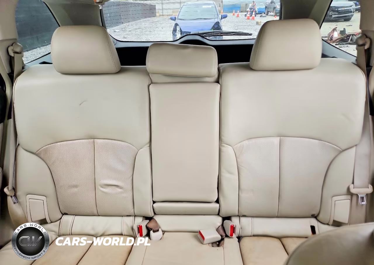 2011 Subaru Outback 2.5I Limited VIN:4S4BRBKC2B3325120 - 10
