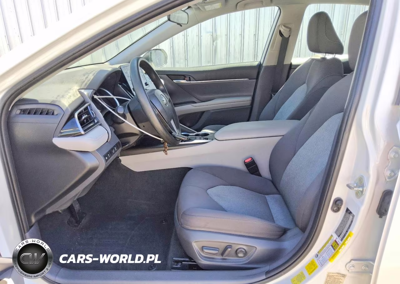 2021 Toyota Camry Le VIN:4T1C31AK3MU566058 - 7