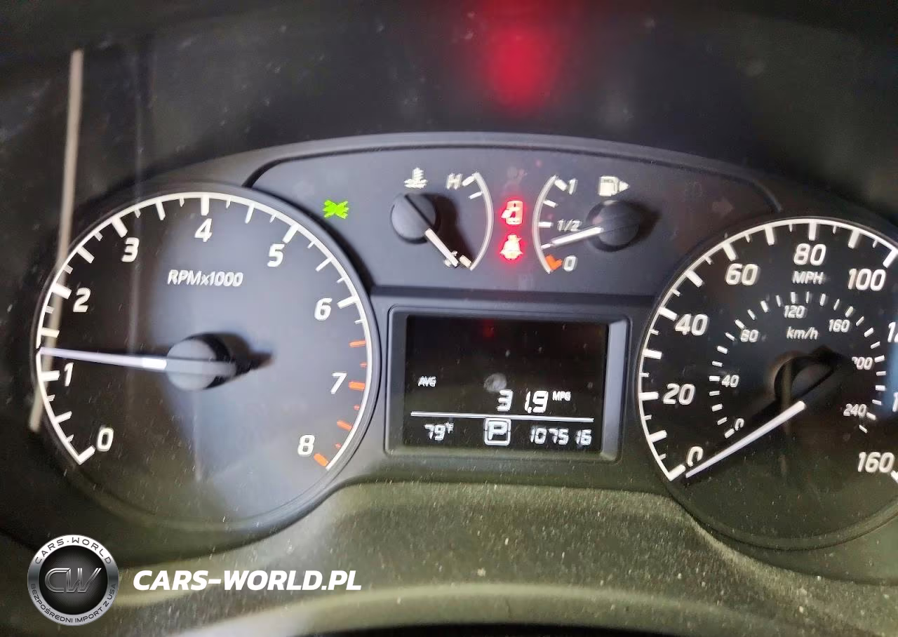 2016 Nissan Sentra Fe+S VIN:3N1AB7AP7GY328926 - 9