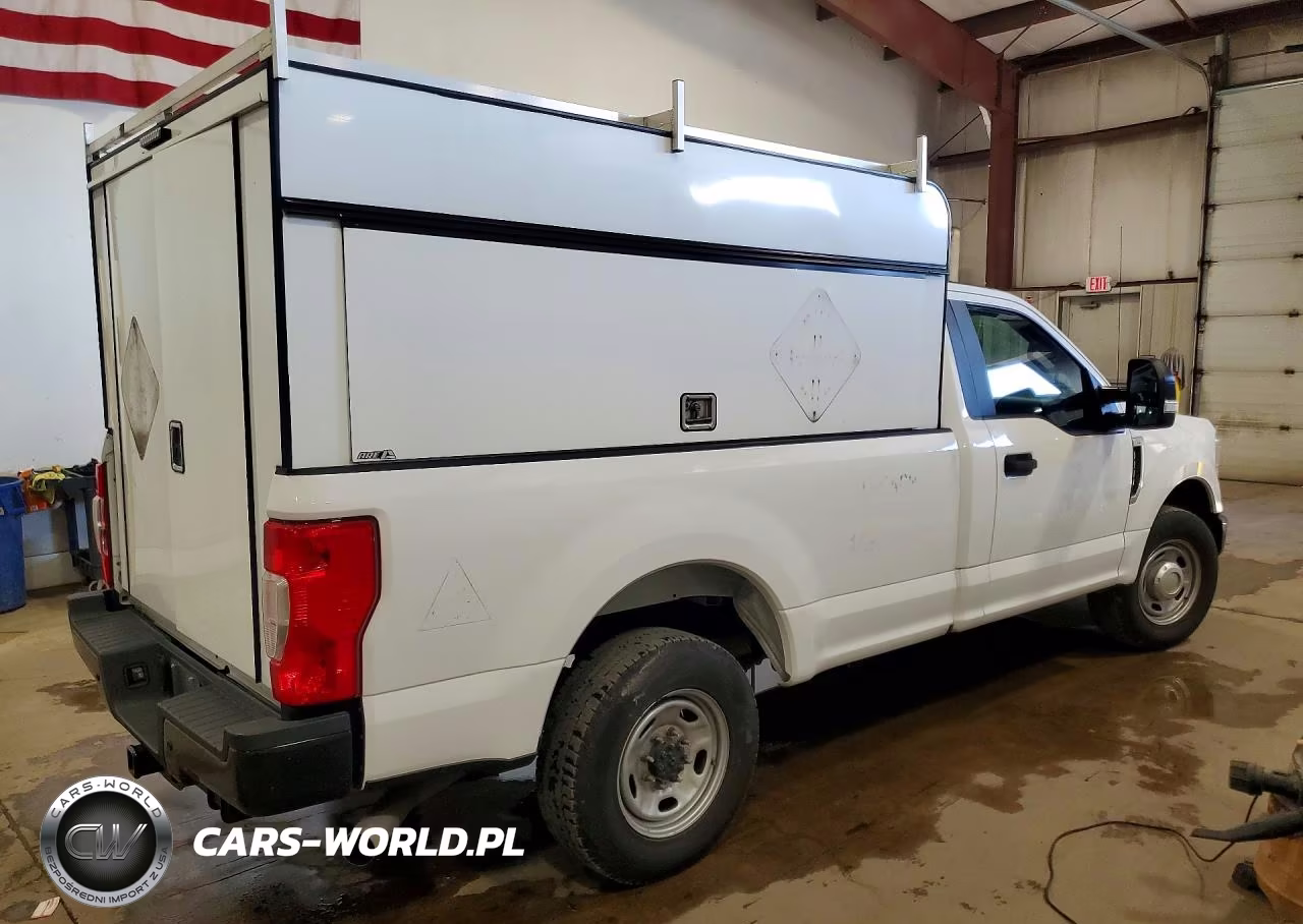 2020 Ford F250 Super Duty VIN:1FTBF2A62LEC53608 - 3