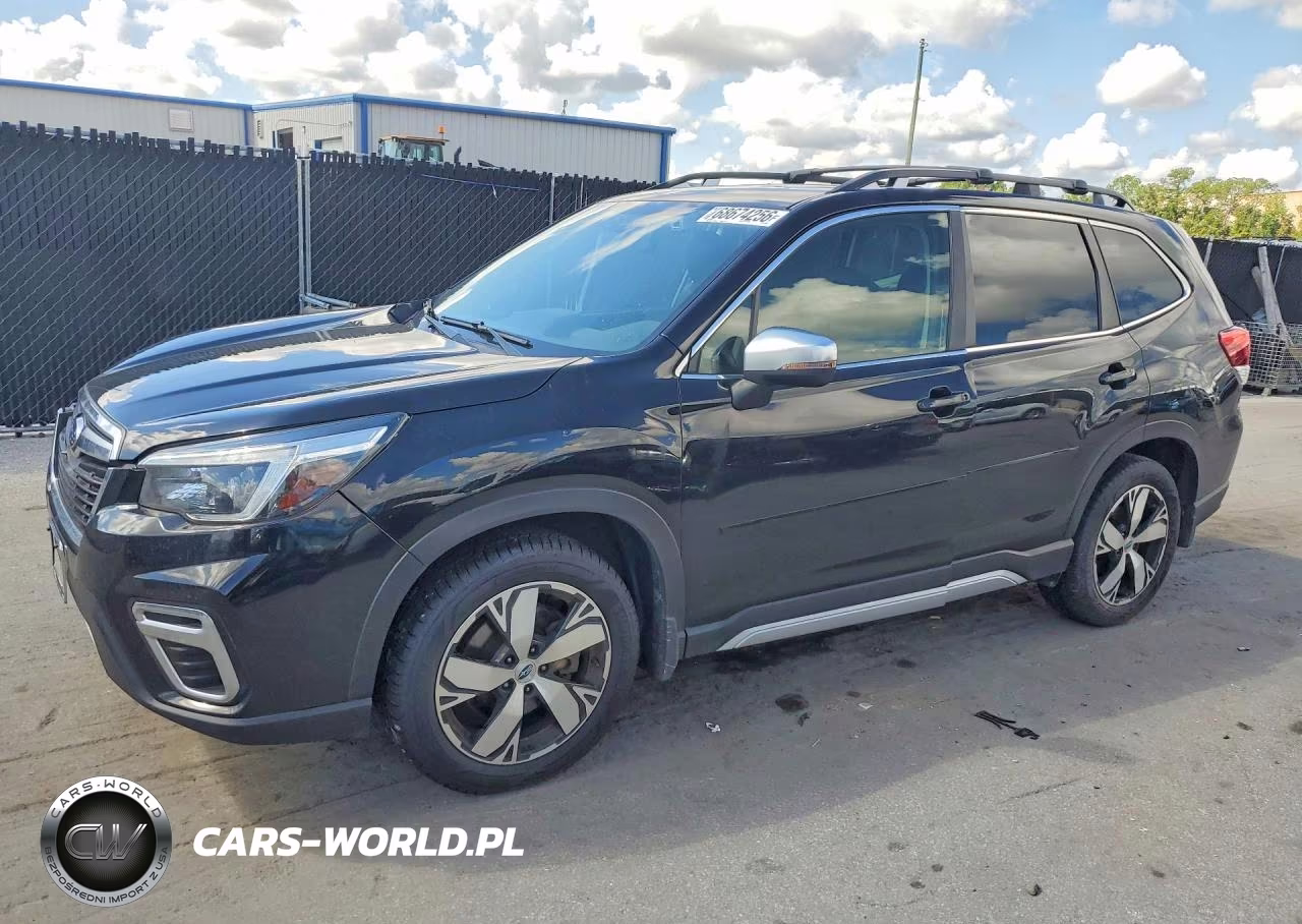 2021 Subaru Forester Touring VIN:JF2SKAXCXMH570069 - 1